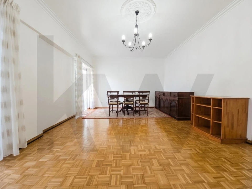 Apartamento T2 para Venda em Ramada e Caneças Foto 1