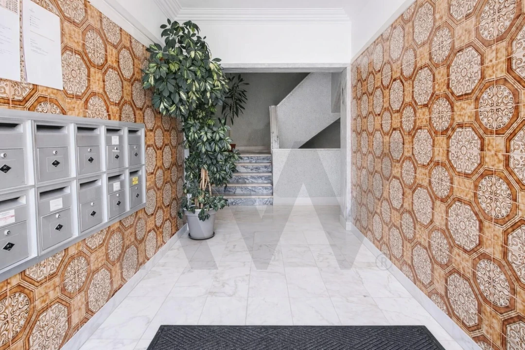 Apartamento T2 para Venda em Ramada e Caneças Foto 15