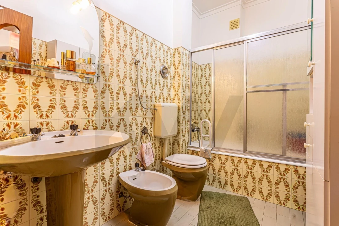 Apartamento T2 para Venda em Massamá e Monte Abraão Foto 25