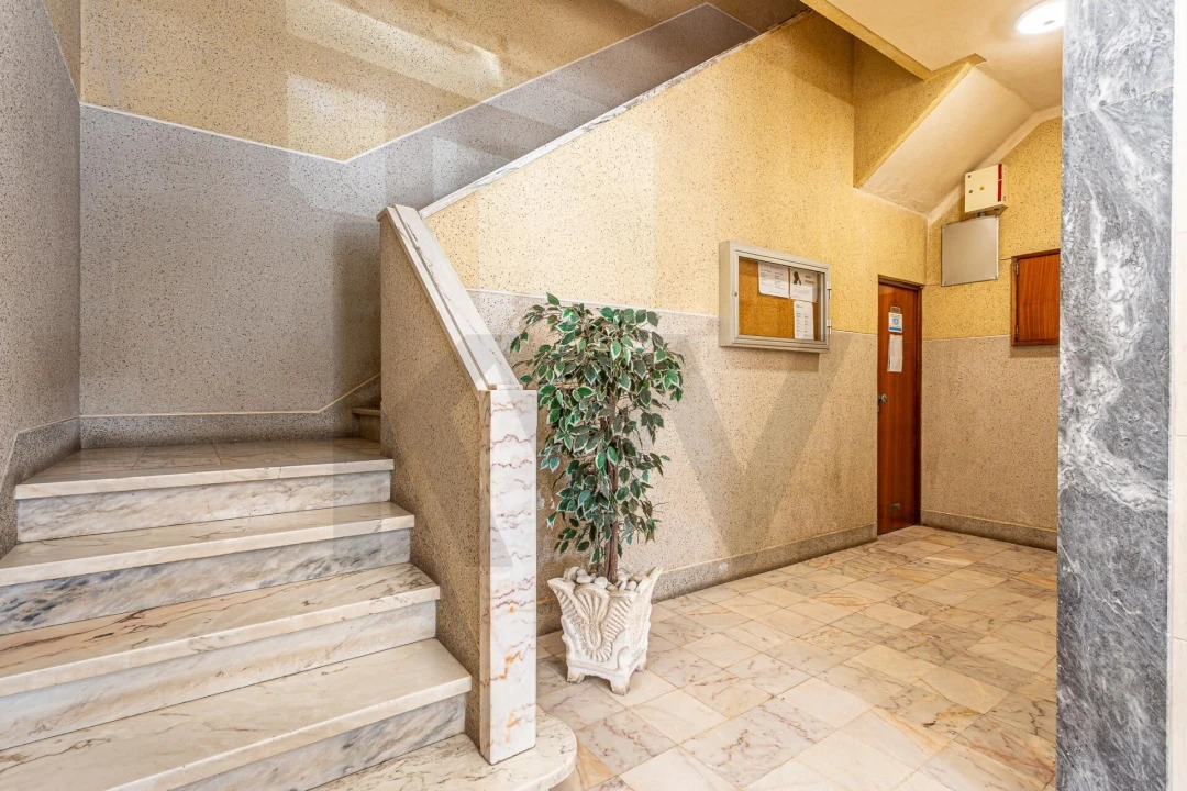 Apartamento T2 para Venda em Massamá e Monte Abraão Foto 24