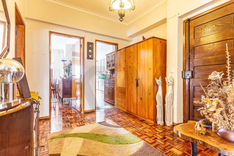 Apartamento T2 para Venda em Massamá e Monte Abraão Foto 6
