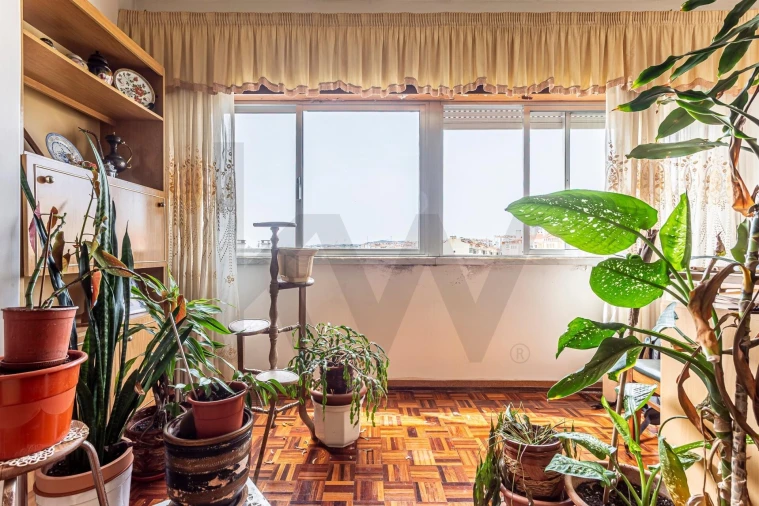 Apartamento T2 para Venda em Massamá e Monte Abraão Foto 15