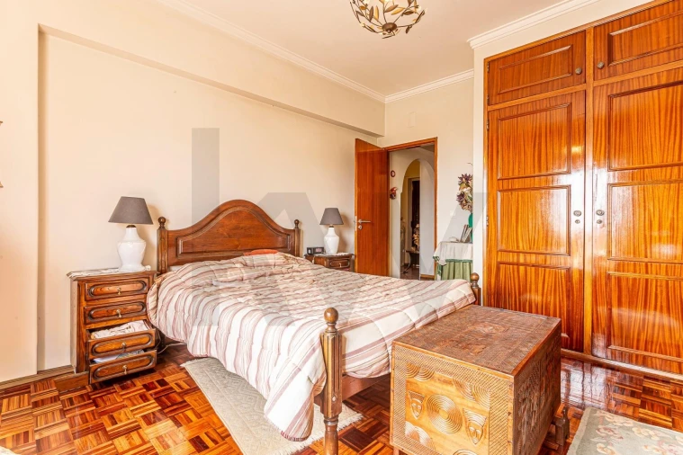 Apartamento T2 para Venda em Massamá e Monte Abraão Foto 4