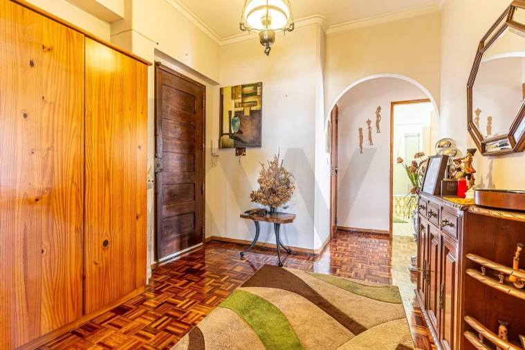 Apartamento T2 para Venda em Massamá e Monte Abraão Foto 7