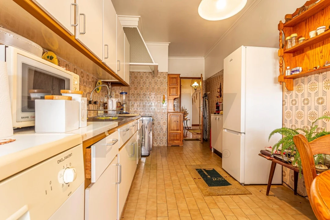 Apartamento T2 para Venda em Massamá e Monte Abraão Foto 12