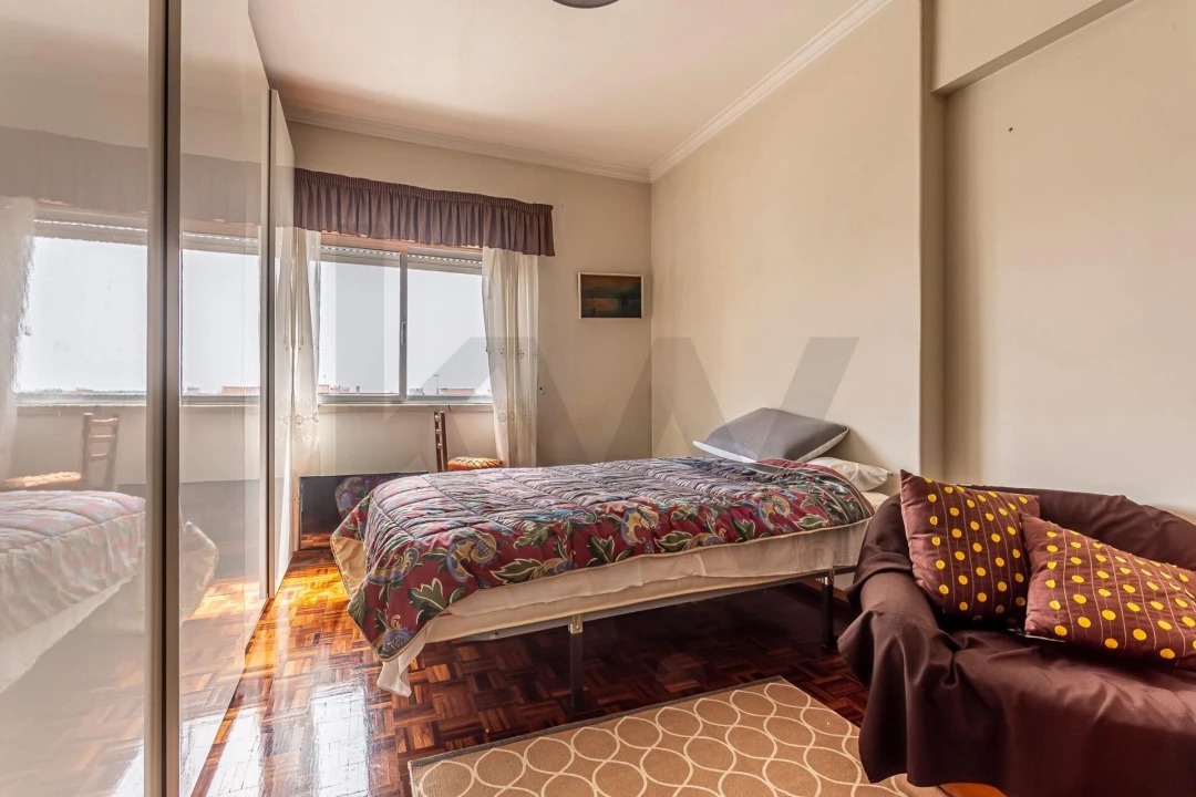Apartamento T2 para Venda em Massamá e Monte Abraão Foto 9