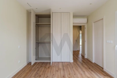 Moradia T3 para Venda em Nossa Senhora do Pópulo, Coto e São Gregório