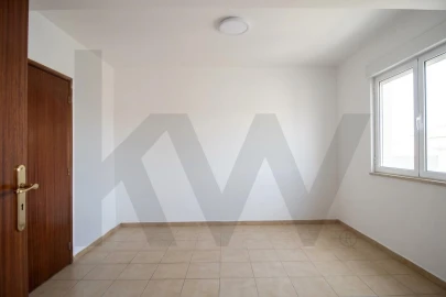 Apartamento T2 para Venda em Esgueira