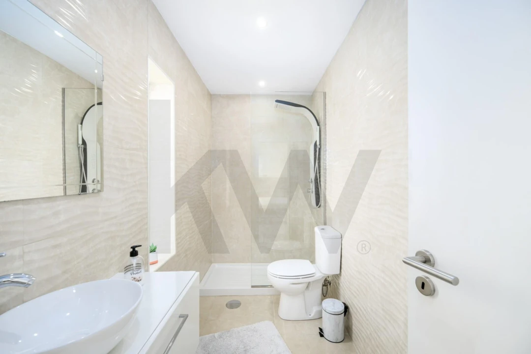 Apartamento T2 para Venda em Paços de Ferreira Foto 19