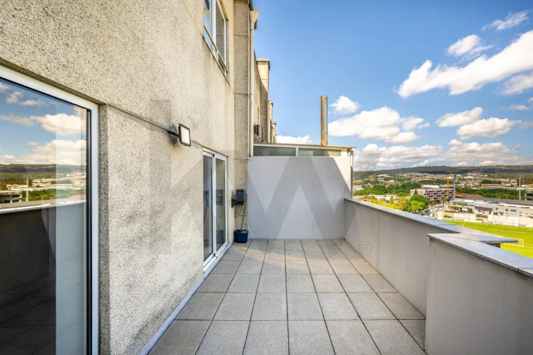 Apartamento T2 para Venda em Paços de Ferreira Foto 12
