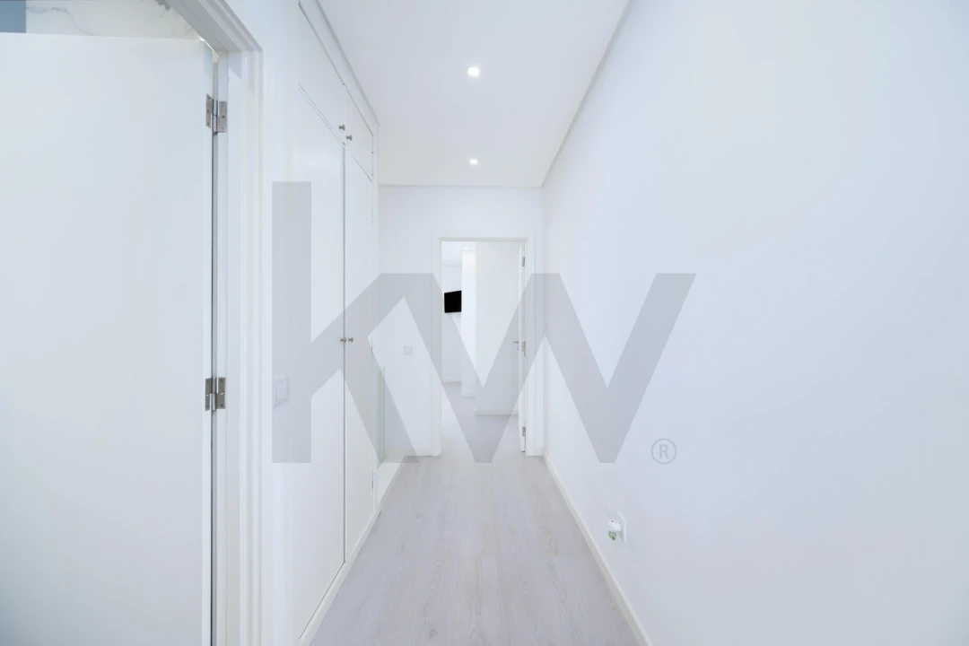 Apartamento T2 para Venda em Paços de Ferreira Foto 16