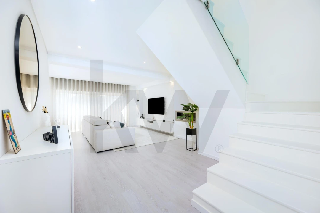 Apartamento T2 para Venda em Paços de Ferreira Foto 1