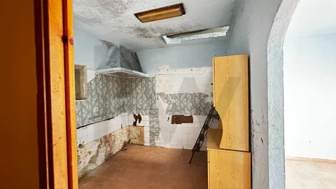 Moradia T2 para Venda em Setubal (São Sebastião)