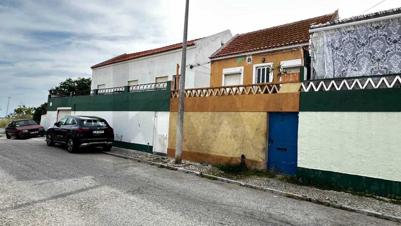 Moradia T2 para Venda em Setubal (São Sebastião) Foto 3