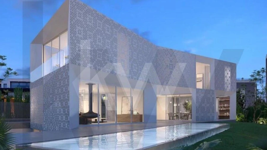 Moradia T6 para Venda em Carnaxide e Queijas