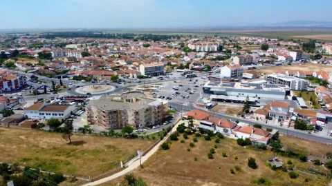 Terreno para Venda em Samora Correia