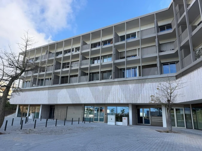 Apartamento T1 para Arrendamento em Porto Salvo Foto 15