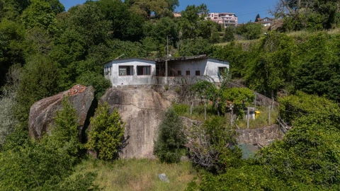 Moradia T3 para Venda em Santa Comba Dão e Couto do Mosteiro