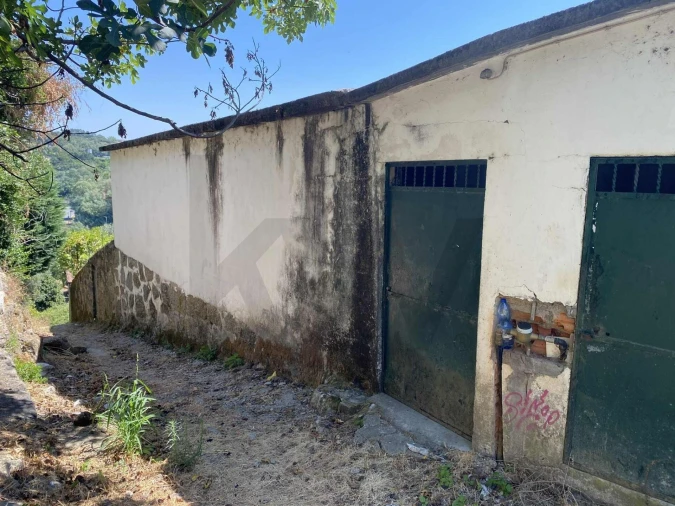 Moradia T3 para Venda em Santa Comba Dão e Couto do Mosteiro Foto 20