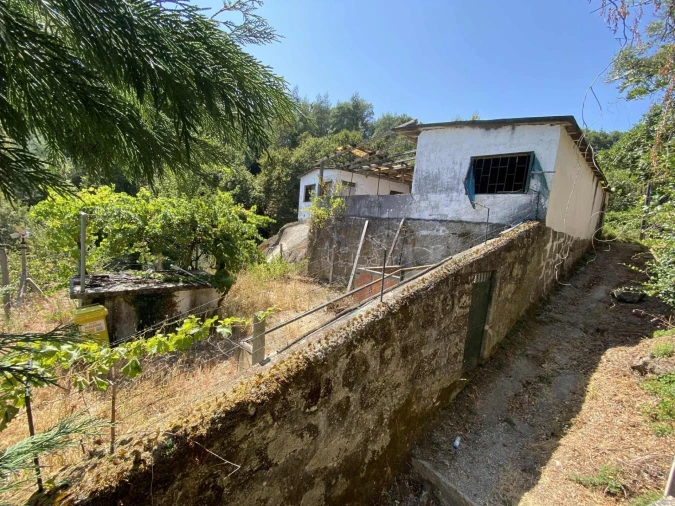 Moradia T3 para Venda em Santa Comba Dão e Couto do Mosteiro Foto 2