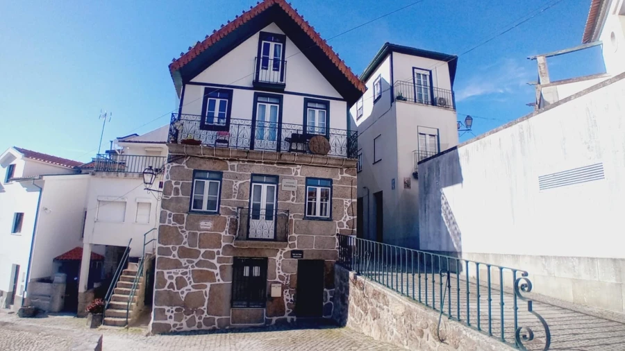 Moradia T3 para Venda em Santa Comba Dão e Couto do Mosteiro Foto 17