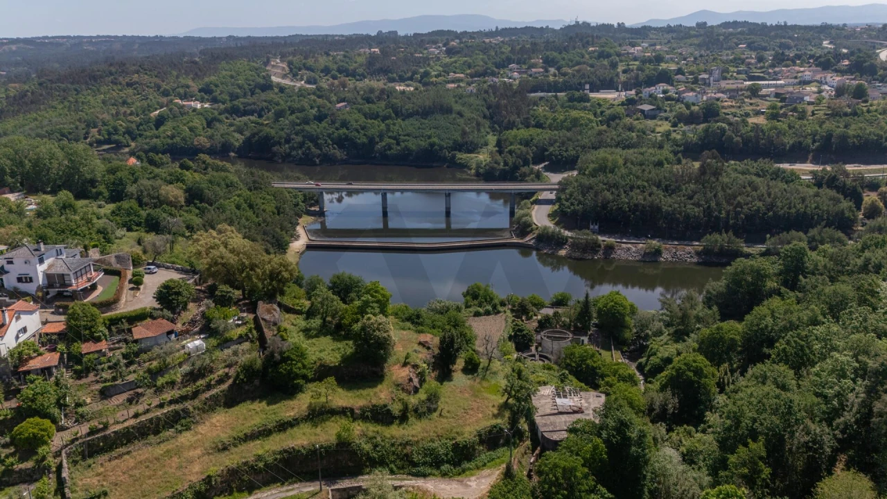Moradia T3 para Venda em Santa Comba Dão e Couto do Mosteiro Foto 34