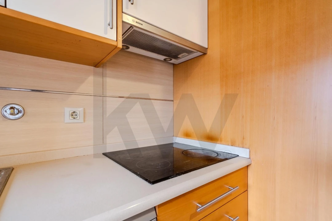 Apartamento T3 para Arrendamento em Avenidas Novas Foto 9