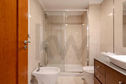 Apartamento T3 para Arrendamento em Avenidas Novas