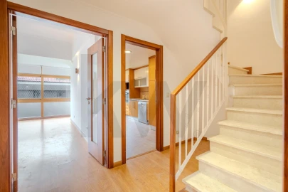 Apartamento T3 para Arrendamento em Avenidas Novas