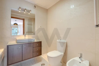 Apartamento T3 para Arrendamento em Avenidas Novas
