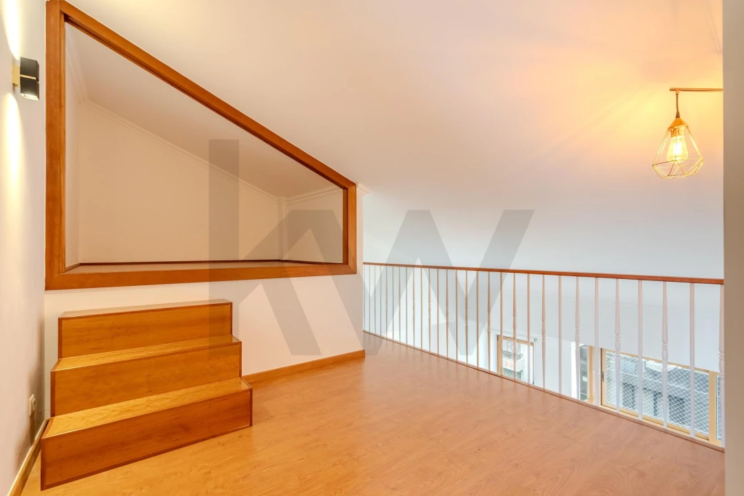 Apartamento T3 para Arrendamento em Avenidas Novas Foto 24