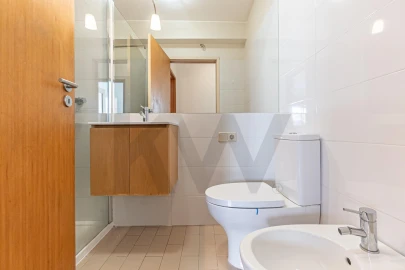 Apartamento T1 para Arrendamento em Paranhos