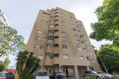 Apartamento T1 para Arrendamento em Paranhos