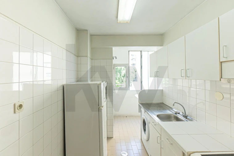 Apartamento T1 para Arrendamento em Paranhos Foto 12