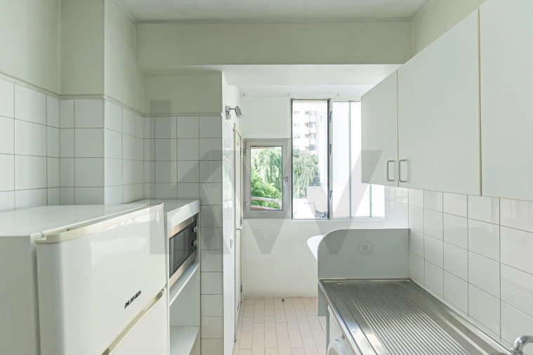 Apartamento T1 para Arrendamento em Paranhos Foto 13