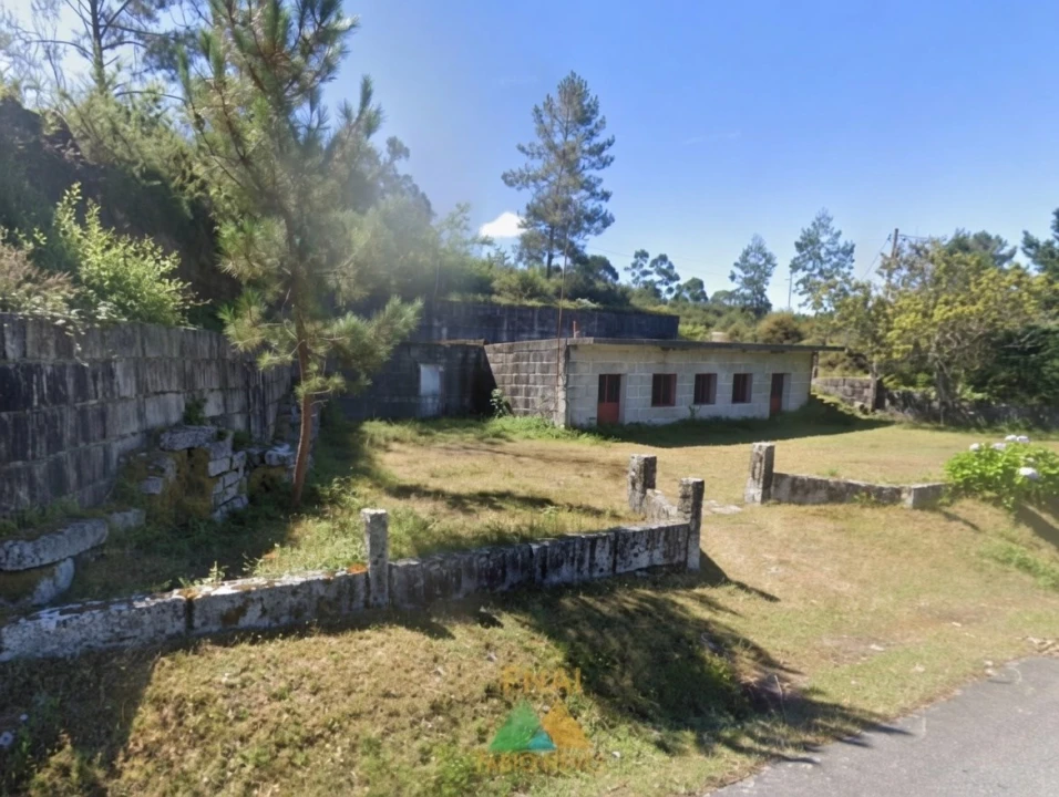 Moradia T2 para Venda em Cabana Maior Foto 1