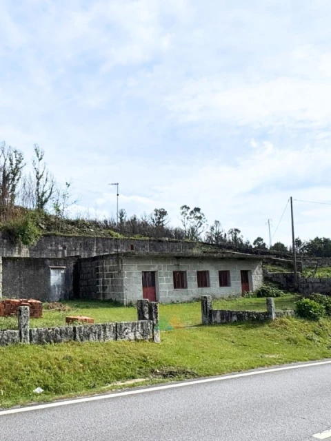 Moradia T2 para Venda em Cabana Maior