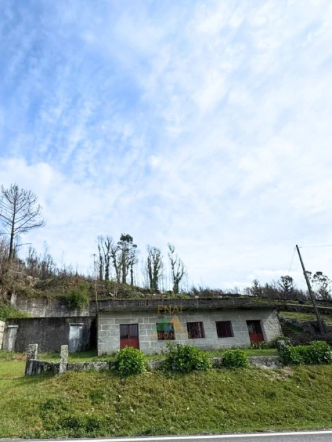 Moradia T2 para Venda em Cabana Maior