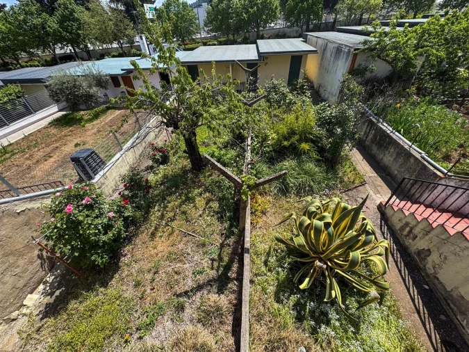 Moradia T6 para Venda em Sé, Santa Maria e Meixedo Foto 2