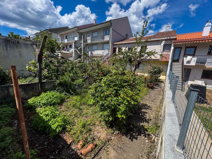Moradia T6 para Venda em Sé, Santa Maria e Meixedo Foto 3