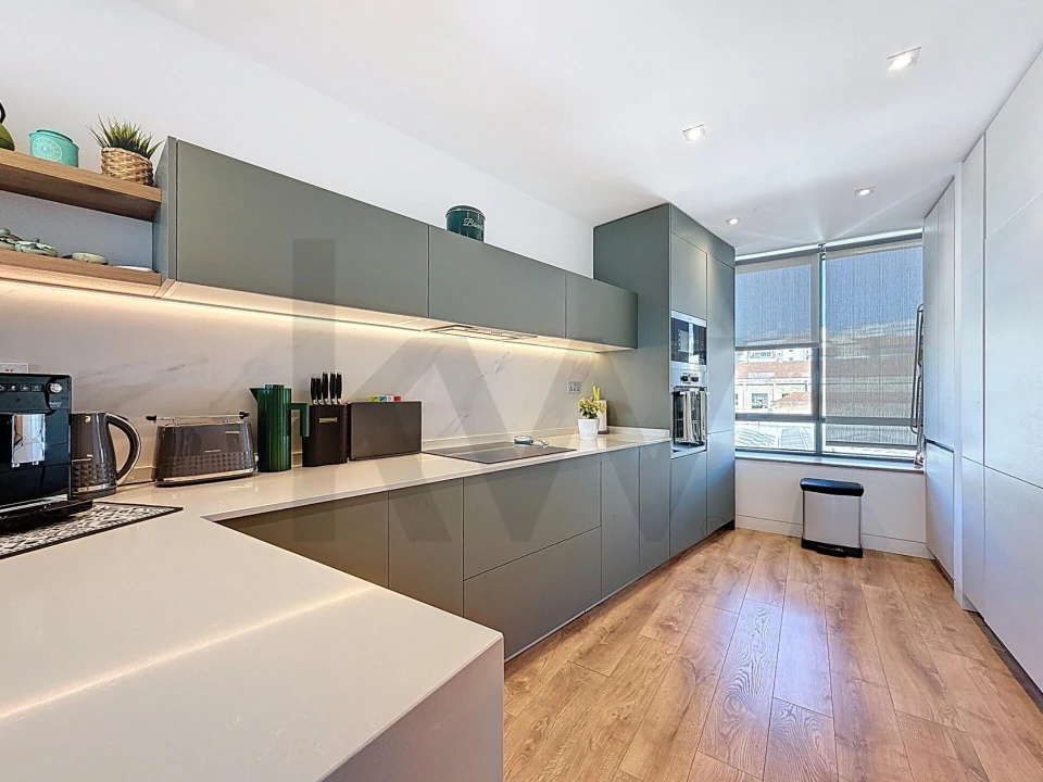 Apartamento T2 para Venda em Ajuda Foto 7