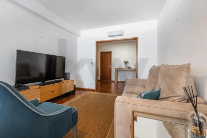 Apartamento T4 para Venda em Subportela, Deocriste e Portela Susã
