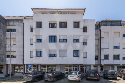Apartamento T4 para Venda em Subportela, Deocriste e Portela Susã