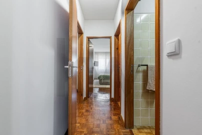Apartamento T4 para Venda em Subportela, Deocriste e Portela Susã