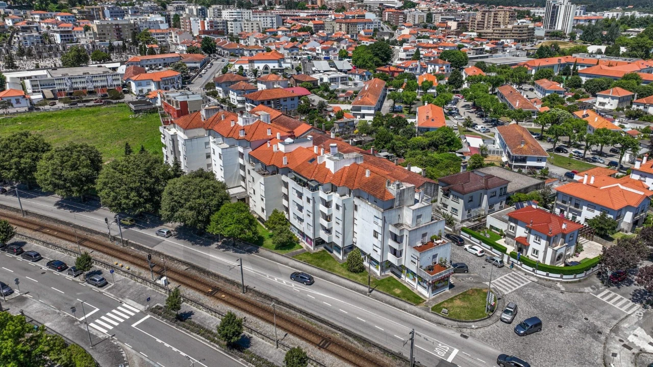 Apartamento T4 para Venda em Subportela, Deocriste e Portela Susã Foto 28