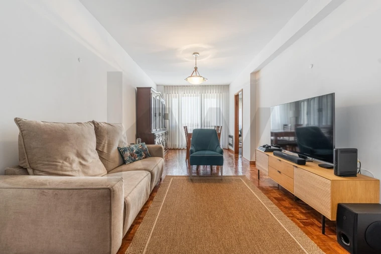 Apartamento T4 para Venda em Subportela, Deocriste e Portela Susã Foto 5