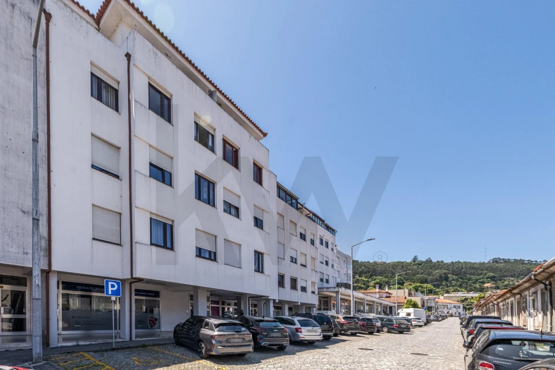 Apartamento T4 para Venda em Subportela, Deocriste e Portela Susã Foto 23