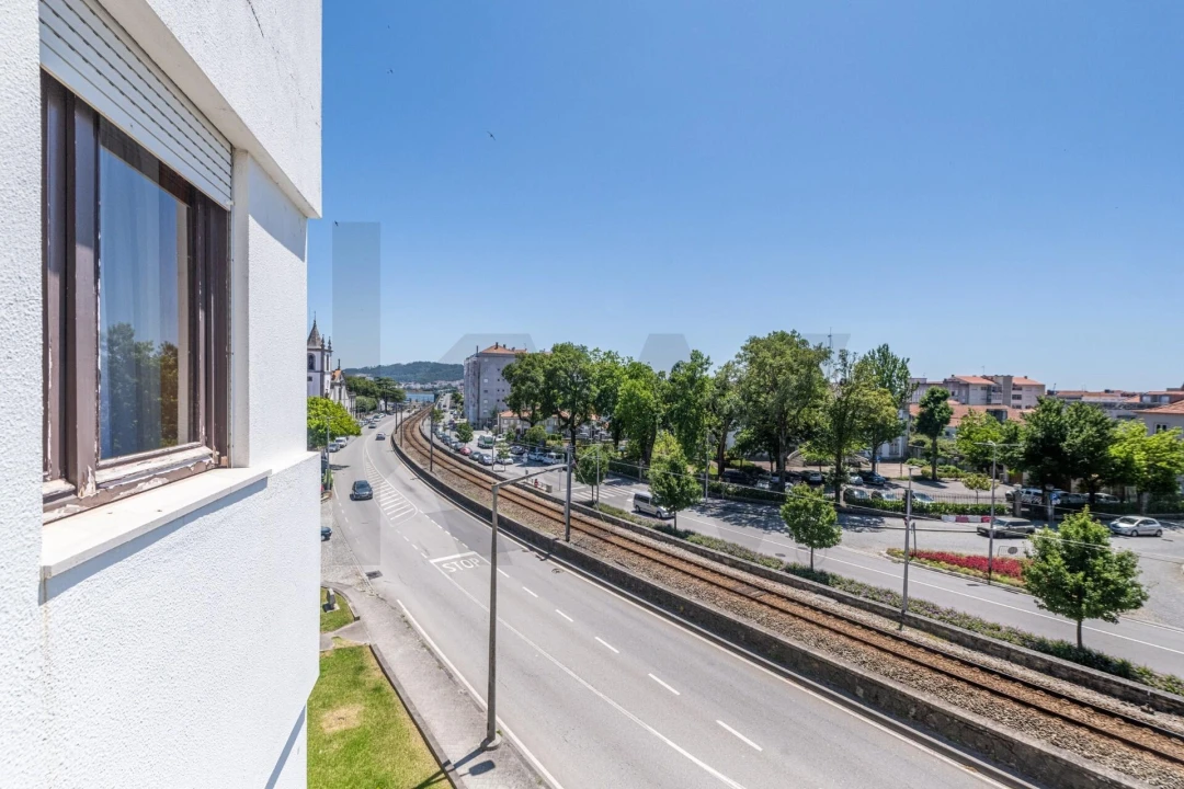 Apartamento T4 para Venda em Subportela, Deocriste e Portela Susã Foto 11