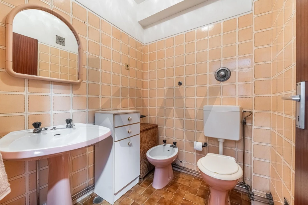 Apartamento T4 para Venda em Subportela, Deocriste e Portela Susã Foto 16