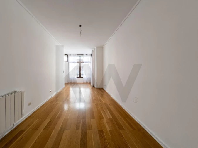 Apartamento T4 para Arrendamento em Lumiar Foto 24